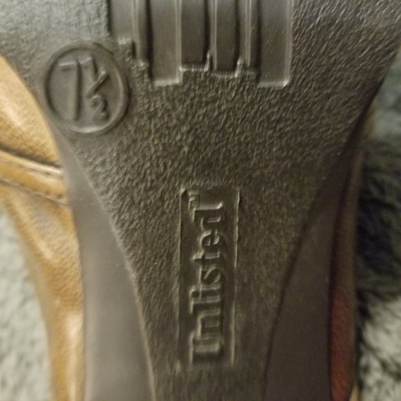 Clogs by Unlisted - Picture 3 of 4